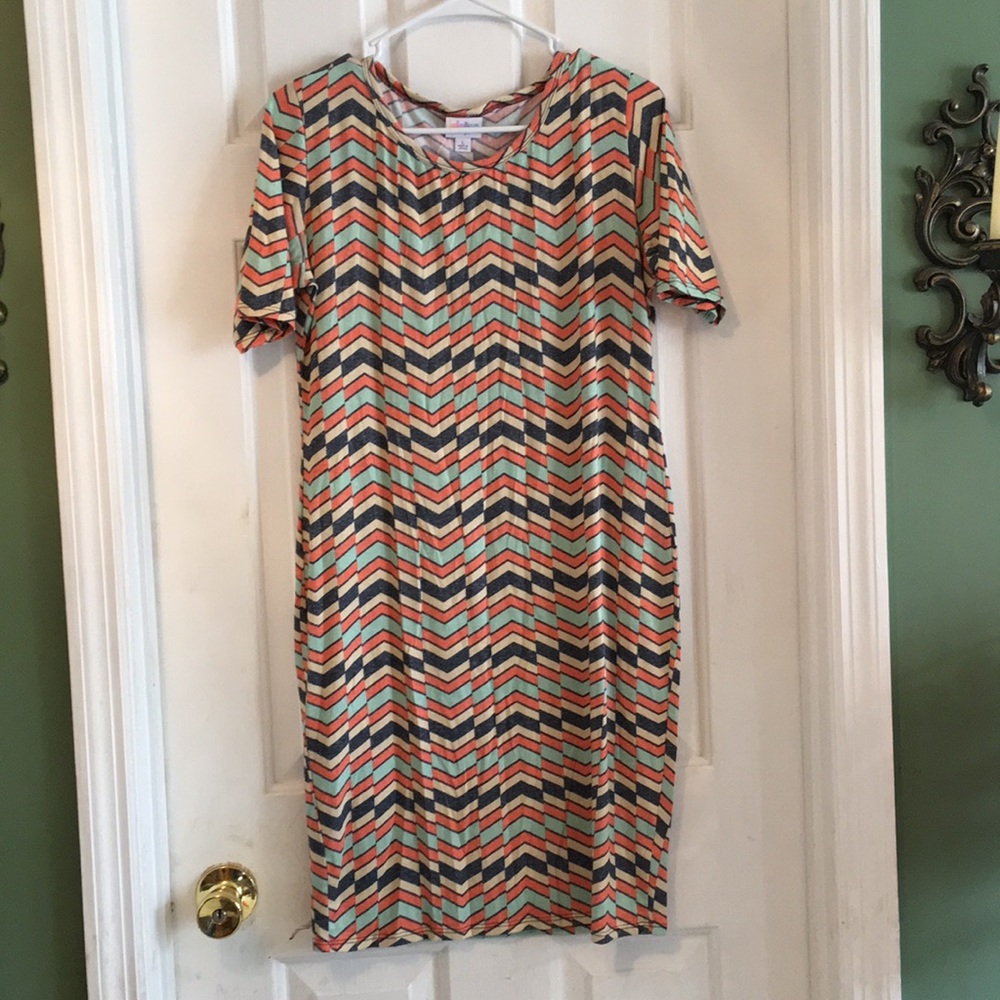 Lularoe short sleeve multi color dress